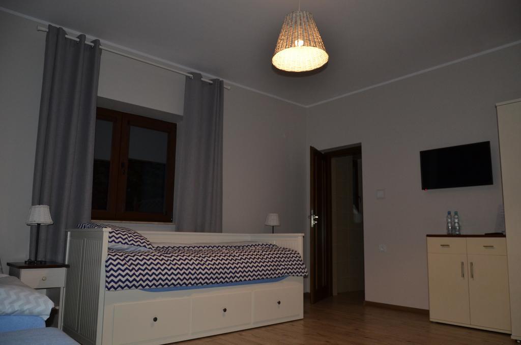 Dom Mierzeja Apartment Kąty Rybackie Exterior photo